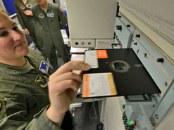 Американские военные перестали использовать дискеты для запуска ядерных ракет