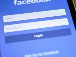 Китайские хакеры использовали Facebook для кибератаки на уйгуров