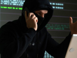 Інтернет-шахрай обдурив жінку на 9 тисяч гривень