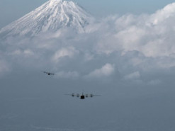 США готові захищати Японію навіть ядерною зброєю