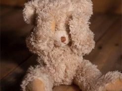 Серйозна небезпека. В App Store та Google Play знайшли понад 80 застосунків для педофілів