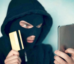 Аферист під виглядом мобільного оператора оформив кредити на жительку Первомайська