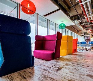 Google витратила мільярди доларів на масові звільнення