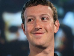 Президент Франции Макрон и Марк Цукерберг провели встречу в Париже