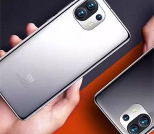 Еще один флагманский смартфон получил стабильное обновление до MIUI 12.5