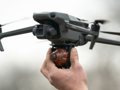 Дрон "Павук Допхіна": у Мінцифри показали нову зброю на фронті