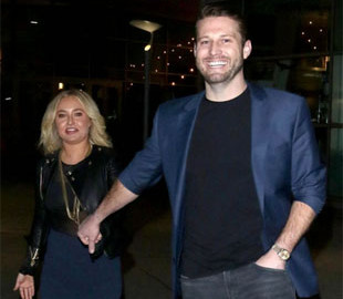 Колишню наречену Володимира Кличка помітили в компанії ексбойфренда, який її бив