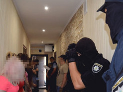 Закрытые полицией три порностудии в Николаеве зарабатывали ежемесячно более 2,5 миллионов