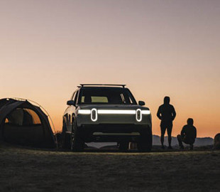 Rivian распродала первую версию электрического пикапа R1T всего за неделю