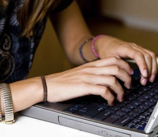 Девушка обманула квартиросъемщиков на 120 тысяч гривен