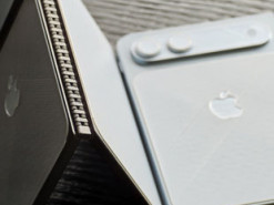 Інсайдер показав макет складаного iPhone з химерними пропорціями