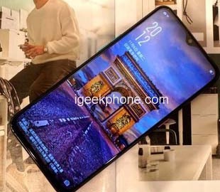 Стали известны характеристики смартфона Xiaomi Mi 8s