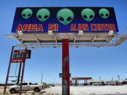 На YouTube началась прямая трансляция штурма «Зоны 51»