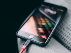 Как обновление iOS 11.4 повлияло на время автономной работы iPhone