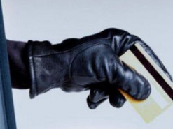 Как украинцев обманывают во время войны: в НБУ рассказали о новых схемах