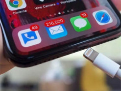 Apple избавится от разъемов и проводов в новых iPhone