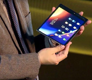 Royole FlexPai 2: гибкий смартфон с процессором Snapdragon 865