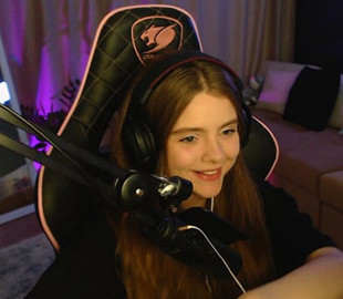 Дівчина-стрімер зібрала для ЗСУ 85 тисяч гривень