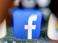 Facebook заблокировал видео, где Трамп предупреждает об угрозе от беженцев