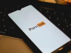 Майже як "ядерна зброя": у Канаді запропонували заборонити Pornhub для американців