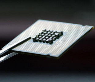 Неоновий шантаж: Росія обмежила експорт благородних газів, загрожуючи ще більшим дефіцитом чипів