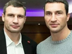 Віталій Кличко виклав в інтернет патріотичне відео із закликом до киян вступати до лав територіальної оборони