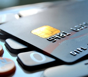 Під виглядом заробітку в інтернеті шахраї видурили у жінки 13 тисяч гривень