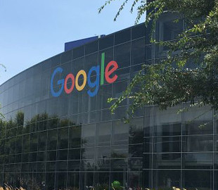 Google закупит 250 тысяч доз вакцин для бедных стран