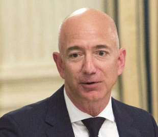 Владелец Amazon разбогател на 13 миллиардов после публикации квартального отчета