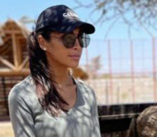 Дімопулос відповіла на хейт щодо поїздки до Танзанії з чоловіком під час війни