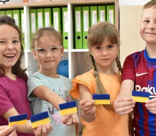 Офлайн-навчання в умовах війни. Які нововведення чекають на українських школярів та студентів з 1 вересня