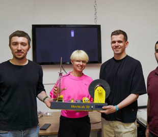 У Житомирській політехніці представили установку з переробки PET-пластику