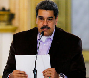 В Венесуэле отреагировали на решение Facebook заблокировать аккаунт Мадуро