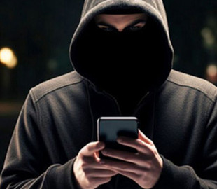 Як захиститися від ШІ-шахраїв і не потрапити в "бульбашку" алгоритмів — поради Мінцифри
