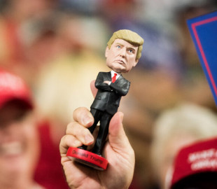 Трамп залицяється в TikTok до фанатів після своєї спроби заборонити цю мережу