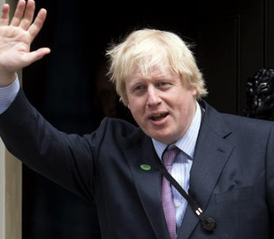 Буде час виспатися і потусити у Києві: реакція мережі на відставку Бориса Джонсона