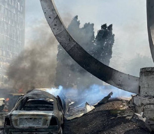 "Горе, злочин та тероризм": Олена Зеленська відреагувала на ракетний удар по Вінниці