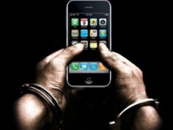 В Запорожье неизвестный ударил мужчину кирпичом по голове, чтобы завладеть iPhone