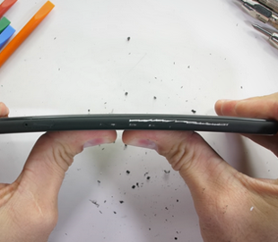 Смартфон Pixel 4 XL провалил тест на прочность