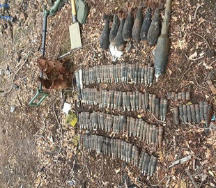 На звільненій частині Херсонської області знайшли російські боєприпаси (фото)