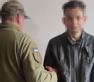 Наймолодшому - 16 років: затримали групу агентів РФ, які коригували ракетні удари по семи регіонах