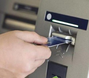 Харьковчанин нашел простой способ считывать все данные с банковских карт