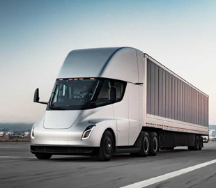 Tesla Semi не получит новые аккумуляторы