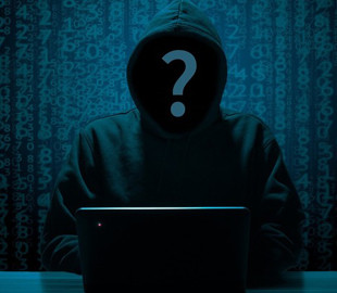 Хакеры выложили в сеть базу данных сторонников Навального