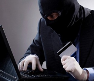 Интернет-мошенники выманили у мужчины 70 тысяч гривен