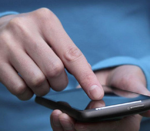 Українцям не рекомендують проводити тривалий час в смартфоні