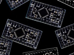 Китай взламывает компьютеры в США с помощью секретного микрочипа