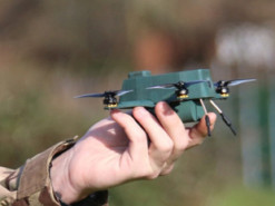 Британские военные испытывают маленький сверхнадежный дрон