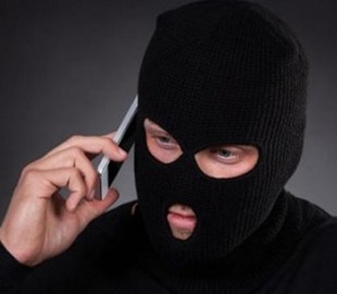 Звонили из луганской тюрьмы: в Украине задержали банду телефонных мошенников