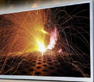 Крупнейший японский производитель ЖК-дисплеев продаст ещё один завод, чтобы справиться с убытками